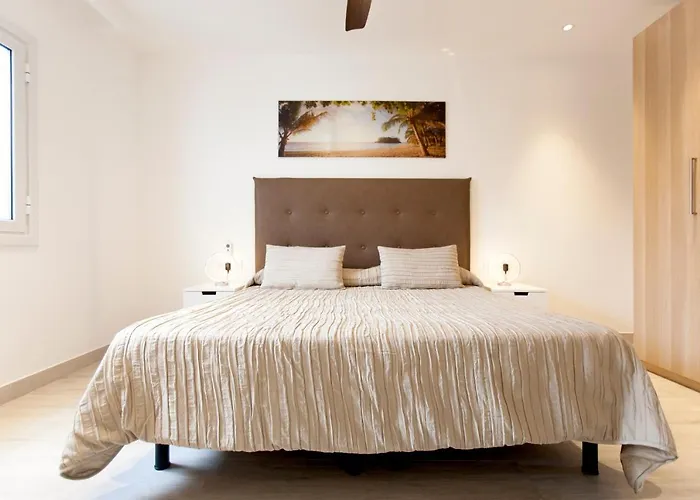 3 Bedroom Delphi With Private Heated Pool. 빌라